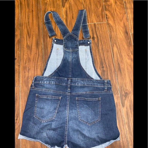 Denim Short bib overalls size 11 like new - Picture 5 of 7